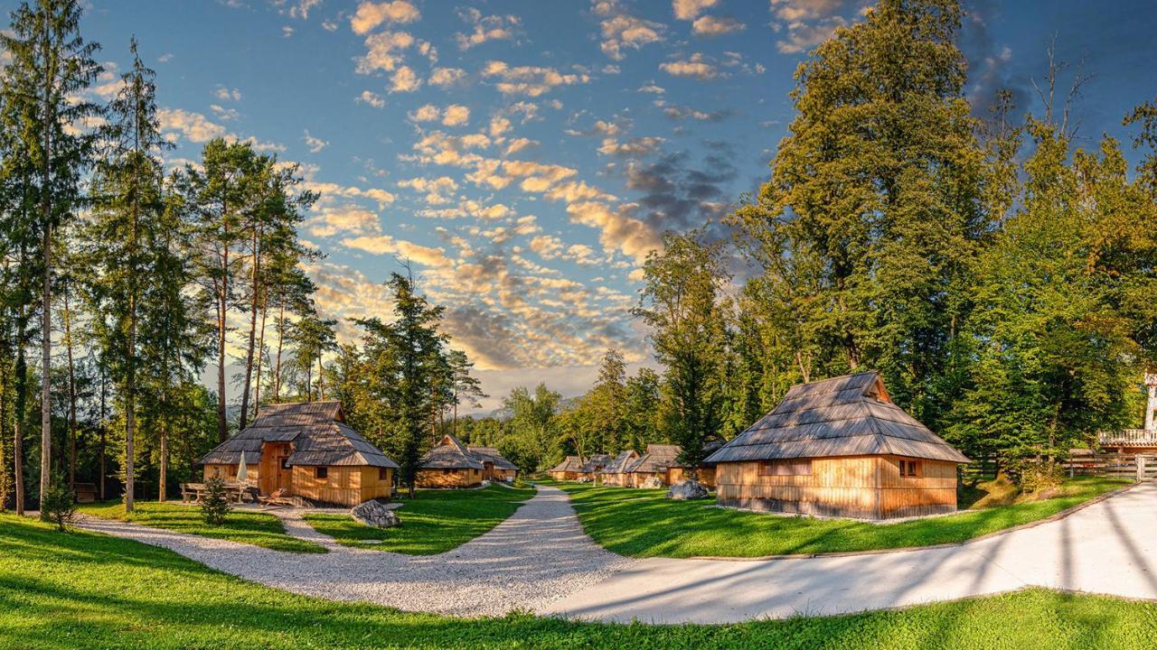 Slovenia Eco Resort オスレンドネスロヴェンスカ エクステリア 写真