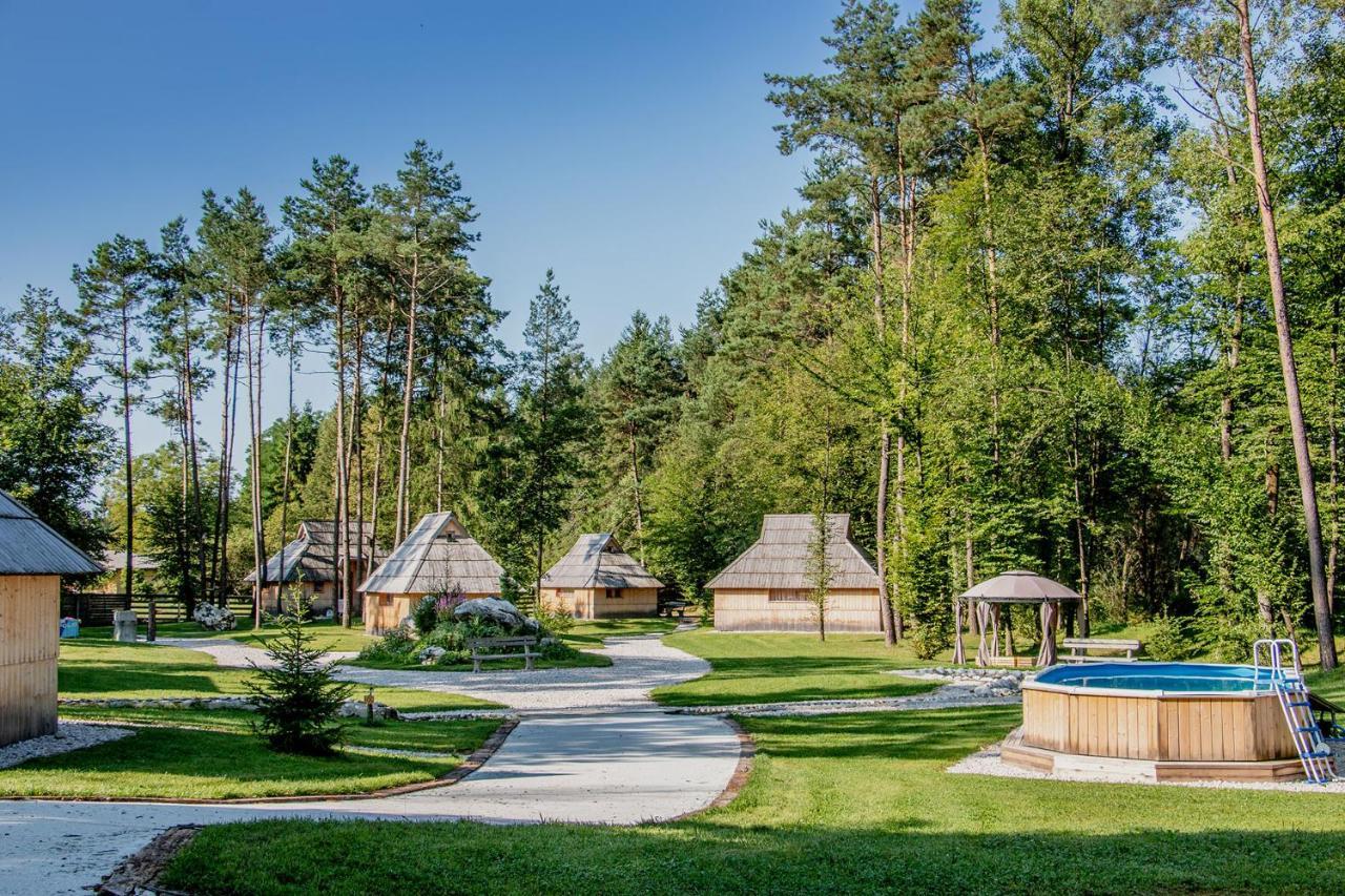 Slovenia Eco Resort オスレンドネスロヴェンスカ エクステリア 写真