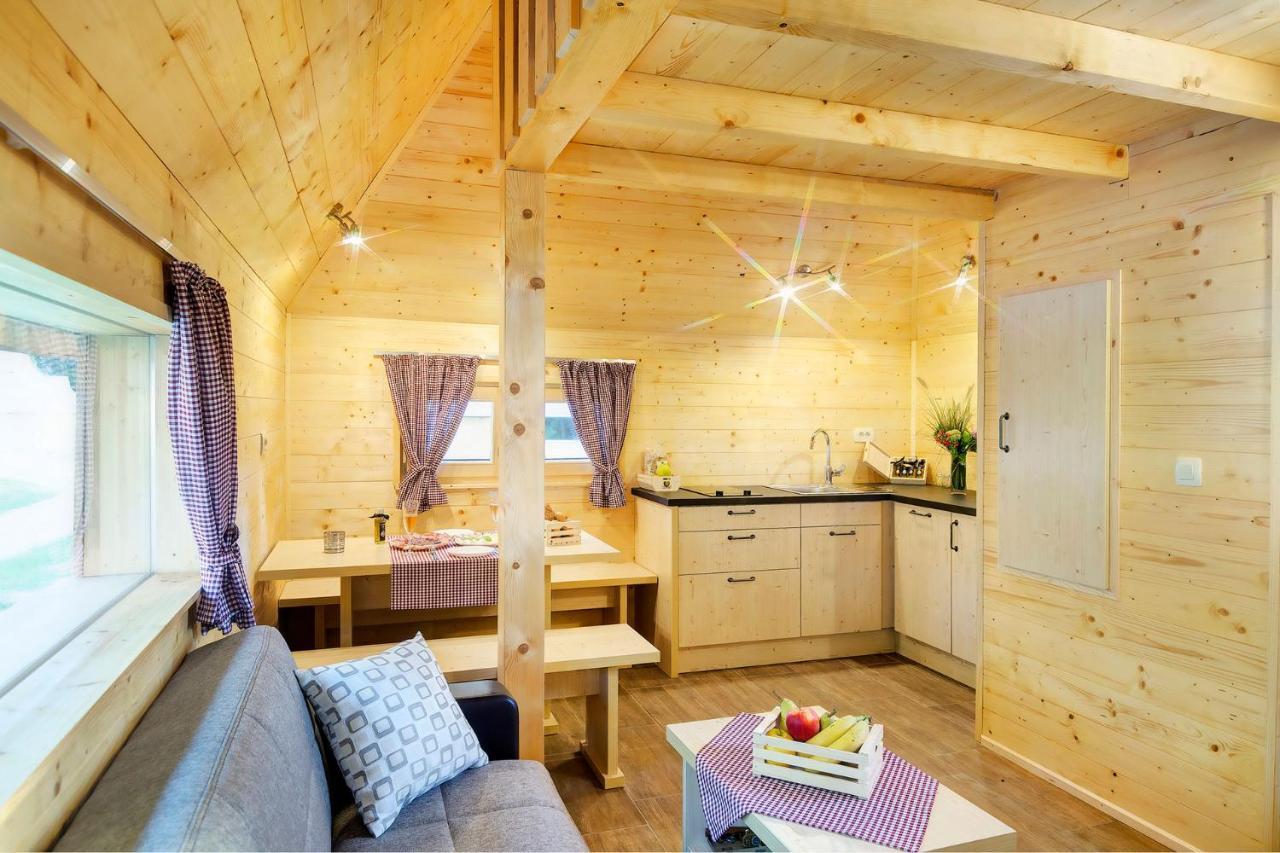 Slovenia Eco Resort オスレンドネスロヴェンスカ エクステリア 写真